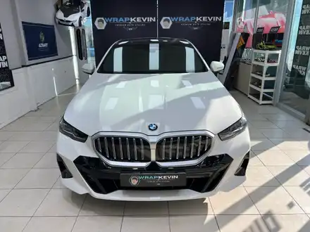 경주랩핑 BMW 520i G60 그릴 크롬죽이기, 사이드미러 랩핑 / 포항, 경주 시공 사진