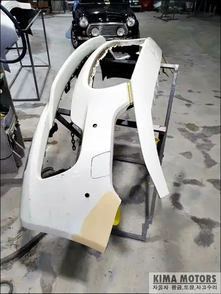 마세라티 기블리 휀다, 범퍼 사고수리 판금/도장 / 경기 남양주 오남읍 시공 사진