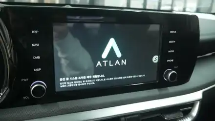 제주 K5 DL3 네비게이션이 없으신가요? 네비 매립으로 채워드려요! / 제주 시공 사진