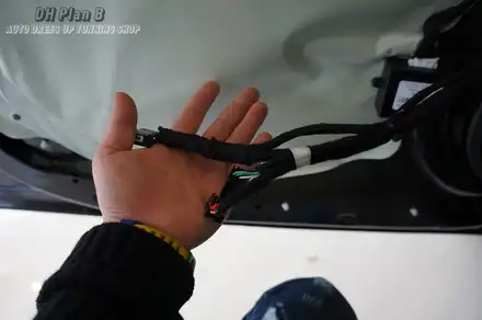 더뉴트랙스 락폴딩~!!! 편하게 미러를 접어볼까?? / 제주 시공 사진