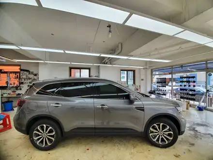 르노삼성 SUV QM6 신차 버텍스500+아이나비QXD7000+만도 에프터블로워 / 경기 수원 시공 사진