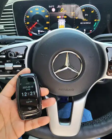 GLE400D 벤츠 디스플에이키 이식 / 서울 중랑구 시공 사진