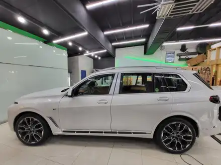BMW X7 레터링교체 실내PPF 생활보호PPF 진주PPF전문샵에서 시공 / 진주, 창원, 순천 시공 사진