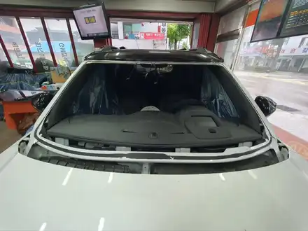 강릉썬팅 트레일블레이저 전면유리 교환후 티나인R1 시공 / 강원 강릉 시공 사진