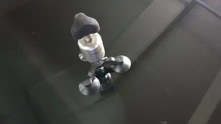 창원자동차유리교체 비용 가격 부담될 땐 저렴한 유리복원 돌빵 수리 / 부산 해운대 시공 사진