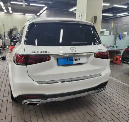 벤츠GLS400d 순정 가로그릴에서 블랙 세로그릴로 교체 / 성남,분당,판교 시공 사진