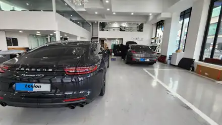 성남,분당,판교 / 포르쉐 파나메라4 차량에 타업체에서 장착된 GTS 가변 스포일러 고장으로 재시공 시공 사진