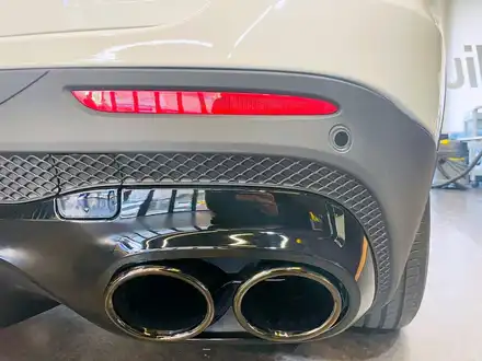 벤츠 GLB AMG 디퓨저 세트. AMG 리어 디퓨저로 완성되는 뒷모습. 시공 사진