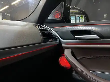 BMW G02 X4 BW 회오리 트위터 엠비언트 + 미드레인지 세트. 시공 사진