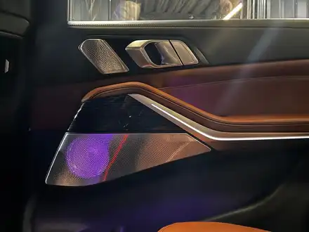 BMW X7 엠비언트 스피커 풀세트 BW. 시공 사진
