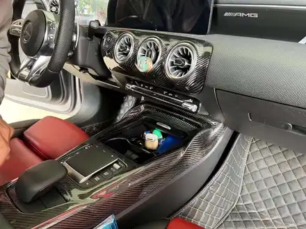 벤츠 A클래스 카본 인테리어 트림 교체 W177 A45 AMG. 시공 사진