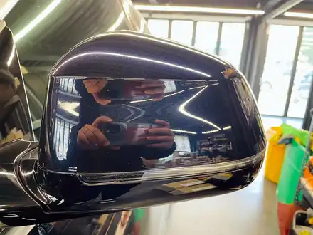 BMW G06 X6 무빙 사이드리피터. 디자인과 시안성 모두를 잡은 방향지시등. 시공 사진