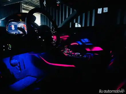 아우디 R8 실내 순정형 비노출 엠비언트 인테리어 시공기. 시공 사진