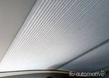 테슬라 모델3 모델Y 루프  폴딩 스크린 설치. 시공 사진