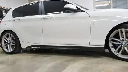 BMW 118D M퍼포먼스 타입 사이드데칼[수원랩핑+동탄랩핑+진팩토리+BMW118D+118D데칼+118D스티커+M퍼포먼스데칼+M퍼포먼스사이드데칼] / 화성 동탄 시공 사진