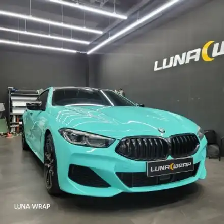 BMW 8시리즈 랩핑 비닐프로그 티파니 컬러 시공으로 시선집중! / 김포시 마산동 시공 사진