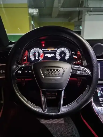 Audi A6c8 R8핸들 (열선) / 전남 여수 시공 사진