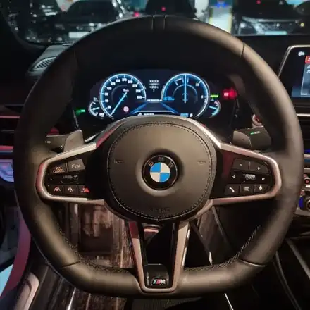 부산 BMW G12 730ld 단일이벤트 M핸들 (D컷) 시공 / 전남 여수 시공 사진
