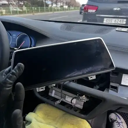 창원 부산 김해 BMW G11 730ld 신형 CS핸들 15인치 안드로이드올인원 시공 미스터커스텀 / 부산 해운대 시공 사진