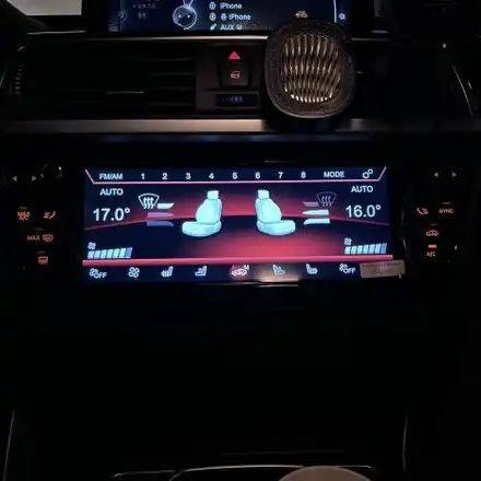 부산 BMW F30 320D 신형계기판 디지털공조기 M핸들 3종패키지 시공 미스터커스텀 / 전남 여수 시공 사진