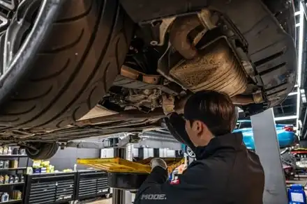분당 엔진오일 교환 벤츠 AMG A45 / 성남시 분당구 서현동 시공 사진