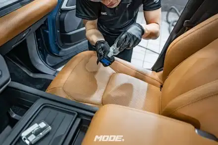 랜드로버 디펜더 신차패키지 작업과정! 기온쿼츠 가죽코팅으로 깔끔한 마무리!! 분당 모드개러지 / 성남 분당, 서현, 판교, 시공 사진