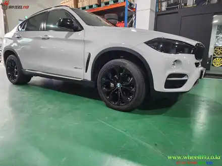 휠복원 bmw x6 휠도색 블랙유광 퀄리티 구경하기 / BMW / X6 / 부천, 광명 시공 사진