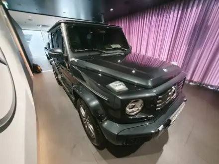 서초 BENZ G450d - 지바겐 순정 블랙박스 후방카메라 설치! / 잠실, 삼전, 송파 시공 사진