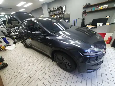송파 TESLA MODEL Y JUNIPER - 테슬라 모델Y 주니퍼의 디지털룸미러 블랙박스 설치! LX9POWER! / 잠실, 삼전, 송파 시공 사진