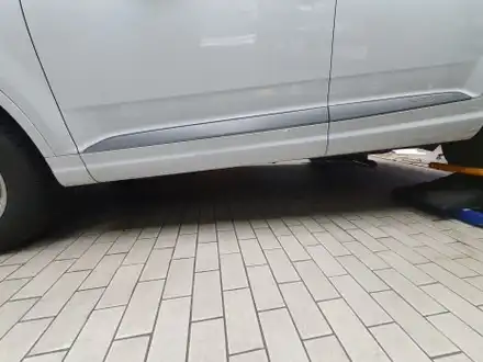 송파 AUDI Q7 - 아우디 Q7 태경오토스텝 고장으로 운전석 탈거! / 잠실, 삼전, 송파 시공 사진