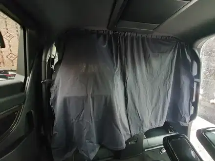 송파 TOYOTA ALPHARD - 1열과 공간분리를 위해서 필요한 알파드 중간커튼 설치! / 잠실, 삼전, 송파 시공 사진