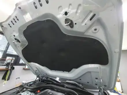 송파 BMW 520i - 보닛 후드커버와 방음 그리고 휠하우스 방음! / 잠실, 삼전, 송파 시공 사진