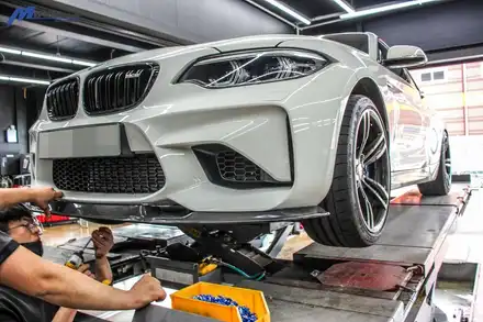 [BMW F87 M2] MTC 타입 카본 프론트립 장착 / 부산 BMW 바디킷 카본파츠 튜닝샵 무브모터스 / 부산 기장군 시공 사진