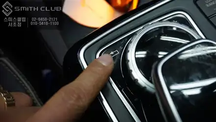 벤츠 GLS 500 가변식 RGB 엠비언트라이트와 안드로이드 체제 A-link 설치로 스마트한 카로 작업 완료! / 서울 서초, 반포, 강남 시공 사진