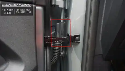 후측방 차량을 감지하면 센서등과 경고음으로 충돌위험을 실시간으로 알려주는 BMW120I 측후방센서 튜닝작업. / 서울 서초, 반포, 강남 시공 사진