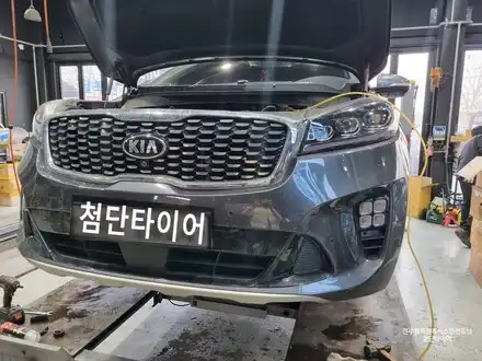[전주 휠복원 첨단타이어] 더뉴쏘렌토 네오테크 4P브레이크튜닝!!(레드캘리퍼 +380디스크)+리어 캘리퍼전용 우레탄도색 익산김제군휠복원,대전휠광주휠,충북충남휠,김제휠복원,서스펜션 / 전주 시공 사진