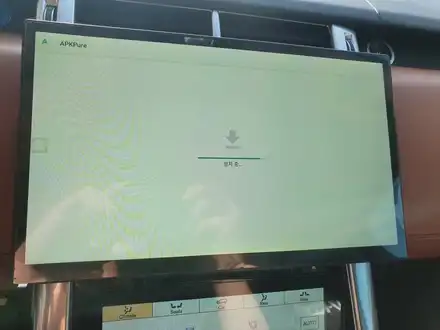 [브로모터스] 랜드로버 레인지로버 스포츠 13.3인치 모니터 lcd 공조기 모니터 핸들리모컨 ahd 후방카메라 교체 작업 / 경남 거제, 통영, 창원 시공 사진