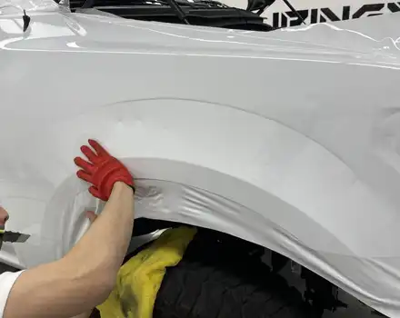 서초 랩핑 F150 전체랩핑 기존필름 제거하고 화이트로 변신함 / 서초, 강남, 양재 시공 사진