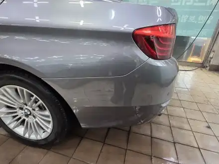 BMW 5시리즈 뒷범퍼 스크래치 판금도색 완벽 복원! - 판교자동차외형복원 - / 분당 판금도색 / 분당 외형복원 / 분당 자동차 수리 / 경기 성남 시공 사진