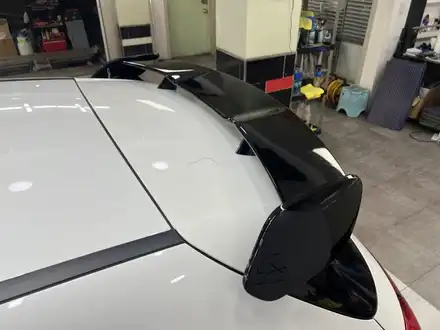 벤츠 W177 A45 AMG 해치백 유광블랙 루프 스포일러 장착 / 서울 양천 신정동 시공 사진