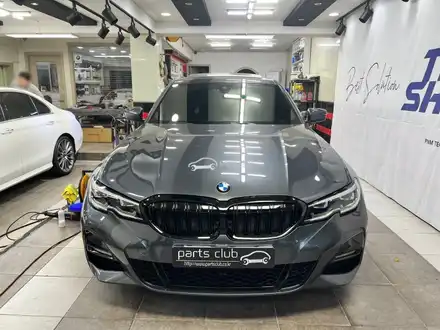 BMW G20 320i 미네랄그레이 M타입 유광블랙 키드니 그릴 교체해봤습니다 / 서울 양천 시공 사진