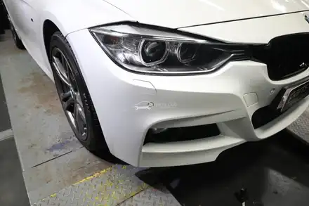 BMW F30 320d 대만산 엠범퍼 깨짐으로 교체 / 서울 양천 시공 사진