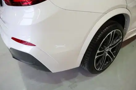 [파츠클럽] BMW X시리즈 X4 뒷범퍼 사고수리 판금도색 / 서울 양천 신정동 시공 사진