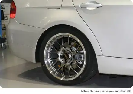 BB5  RS GT BMW 전용18인치 입니다 PCD 120   5홀 입니다 / 경기 포천 소흘 시공 사진