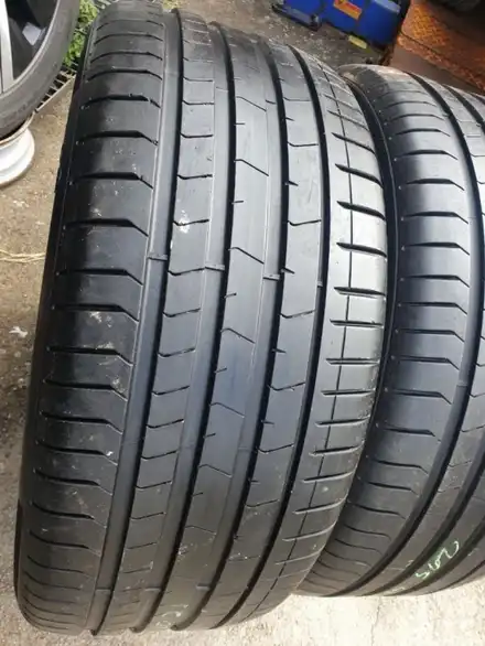 315 35 21 피렐리 뉴피제로 런플렛 중고타이어 2본 59만원 판매합니다 BMW X5 X6 순정타이어 / 경기 포천 소흘 시공 사진