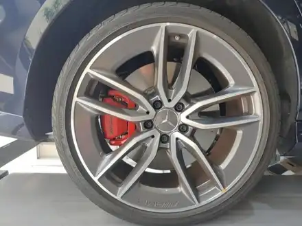 벤츠 W213 최신형 E53 AMG 순정 정품 20인치 휠타이어 한대분 착한가격으로 판매합니다 / 경기 포천 소흘 시공 사진