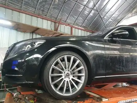 벤츠 S클래스 W222 마차 AMG 정품 타이어 판매합니다 / 경기 포천 소흘 시공 사진