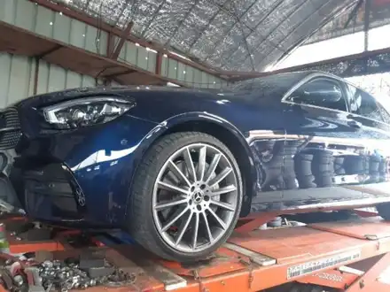 벤츠 E클래스 CLS 마차AMG 20인치 휠타이어 119만원 판매합니다~ / 경기 포천 소흘 시공 사진