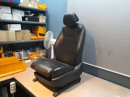 그랜져HG 운전석 엉덩이 시트 찢어짐 순정으로 교체하기 / 울산 북구, 부산, 포항 시공 사진