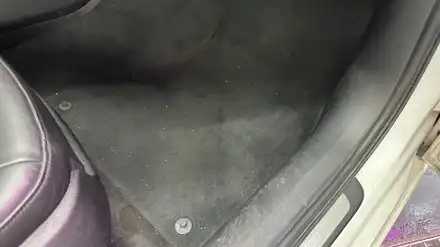 [ 실내크리닝 전문점 분당 ] 차량에 커피 쏟아 매트가 침수된 \' 아우디 A6 \' 부분 크리닝 작업으로 쾌적한 차량 내부로 복원 / 성남, 판교, 분당, 용인 시공 사진